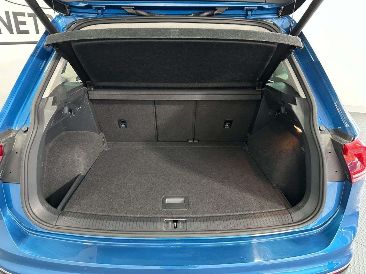 2017 VOLKSWAGEN TIGUAN 2017 VOLKSWAGEN TIGUAN