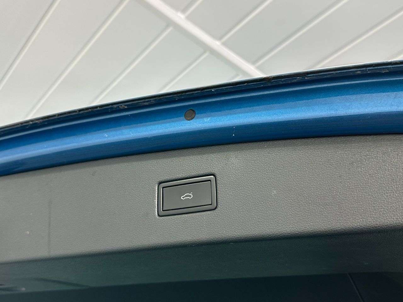 2017 VOLKSWAGEN TIGUAN 2017 VOLKSWAGEN TIGUAN