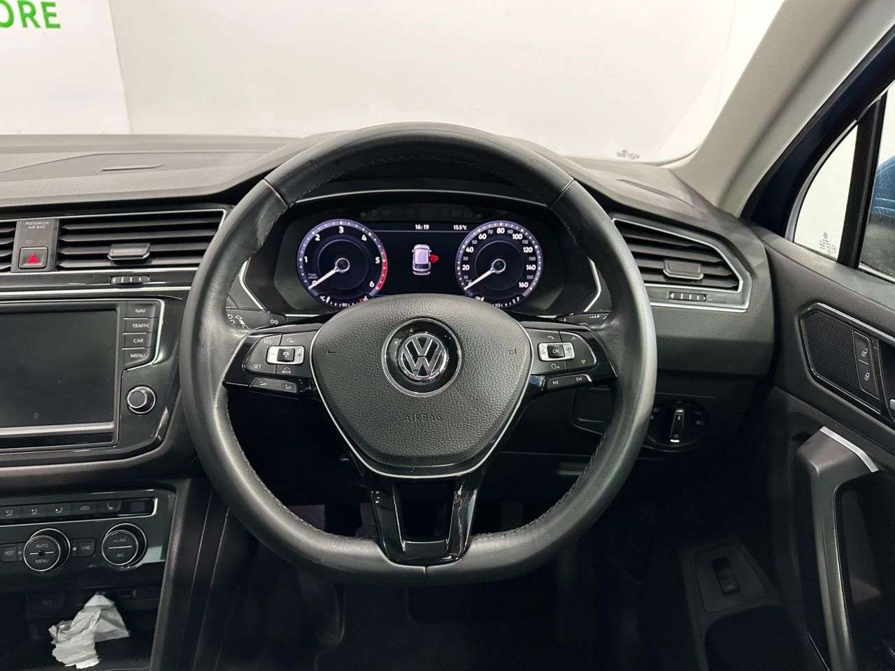 2017 VOLKSWAGEN TIGUAN 2017 VOLKSWAGEN TIGUAN