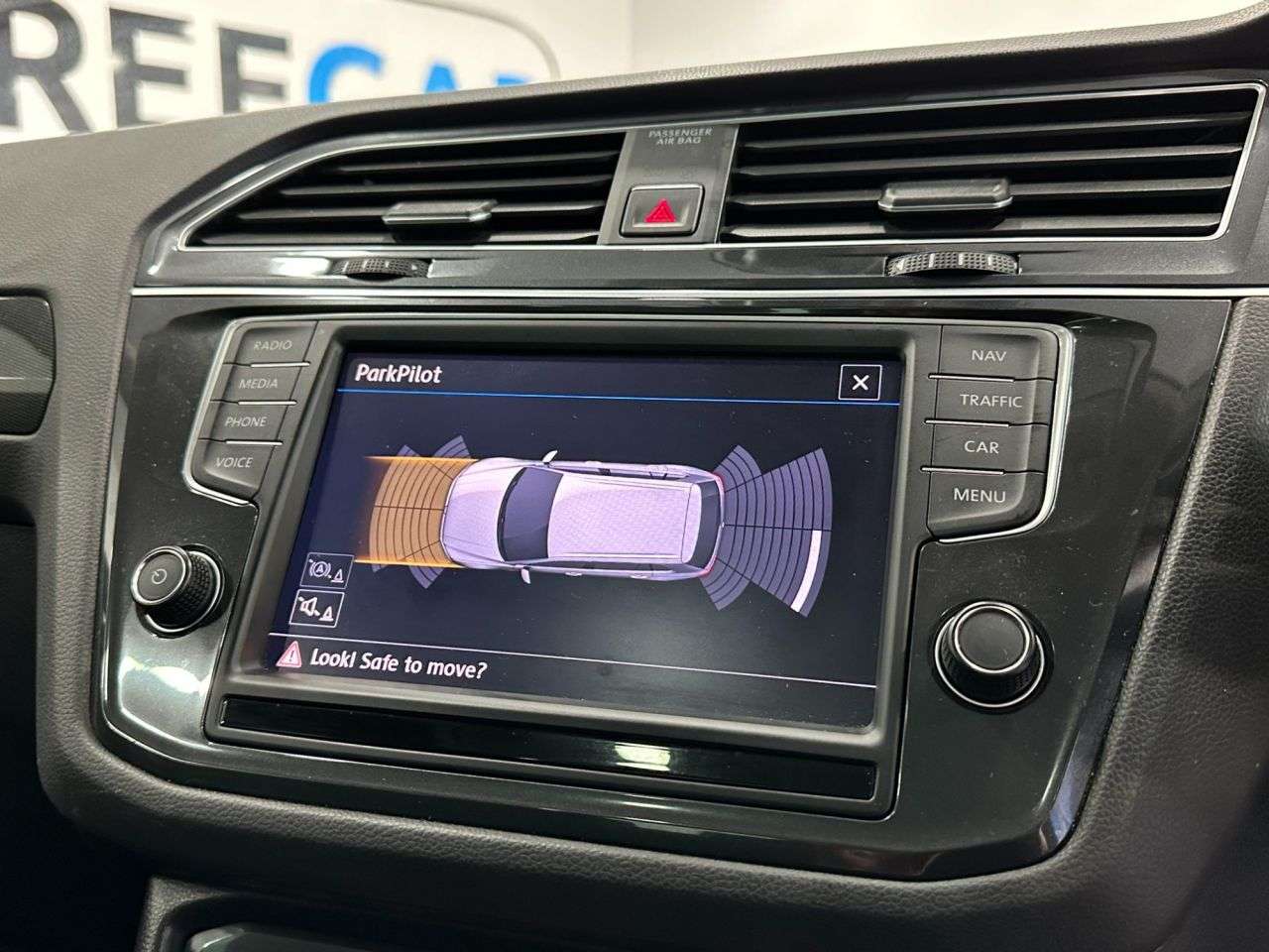 2017 VOLKSWAGEN TIGUAN 2017 VOLKSWAGEN TIGUAN