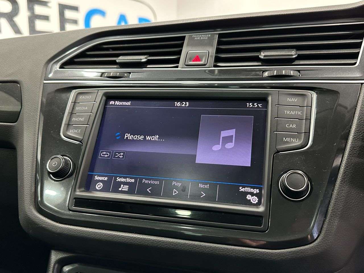 2017 VOLKSWAGEN TIGUAN 2017 VOLKSWAGEN TIGUAN