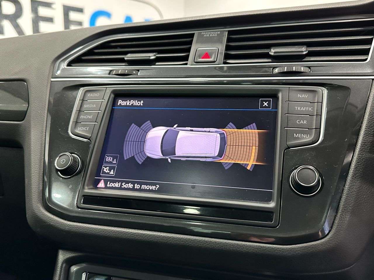 2017 VOLKSWAGEN TIGUAN 2017 VOLKSWAGEN TIGUAN