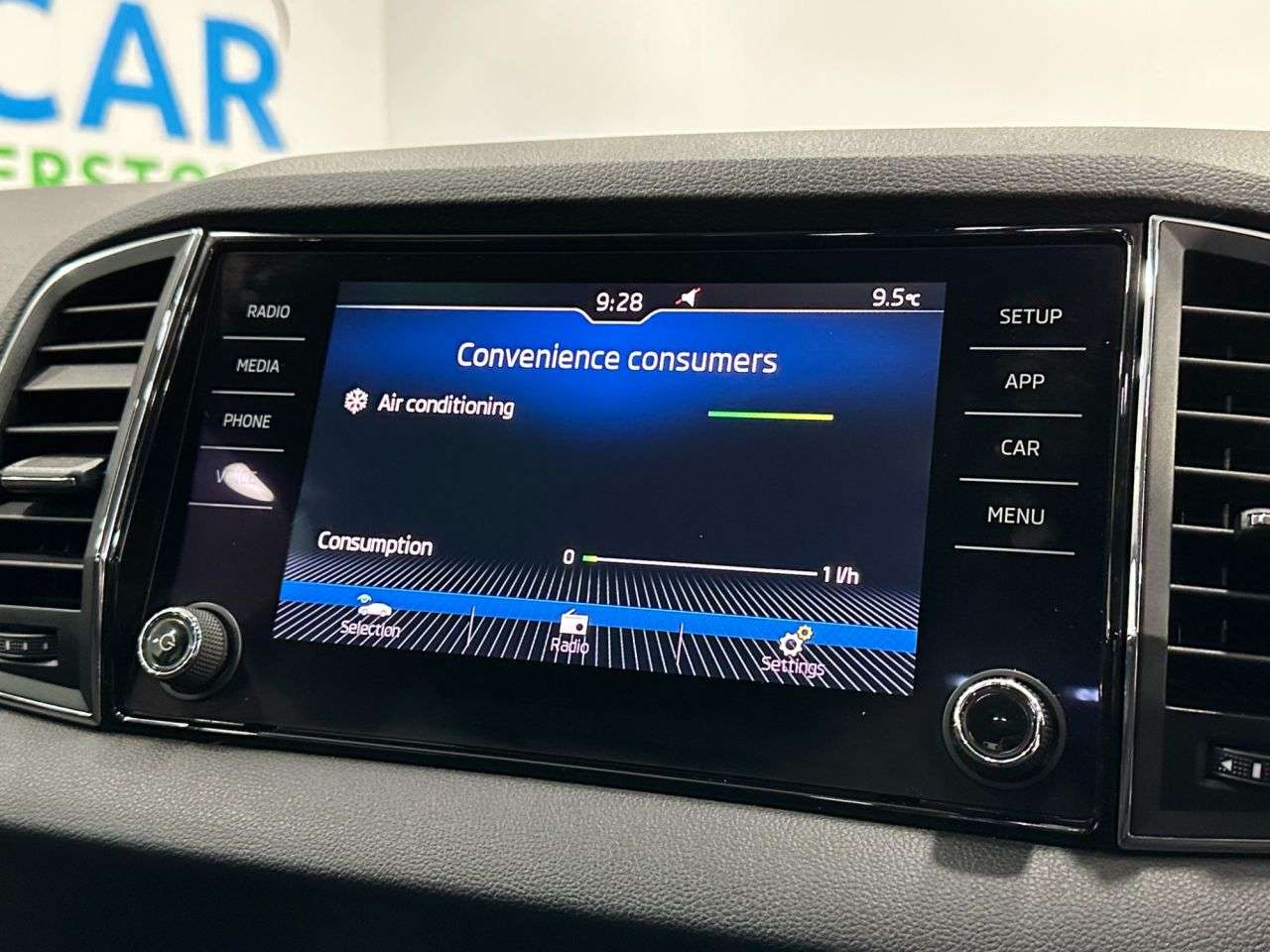 2018 SKODA KAROQ 2018 SKODA KAROQ