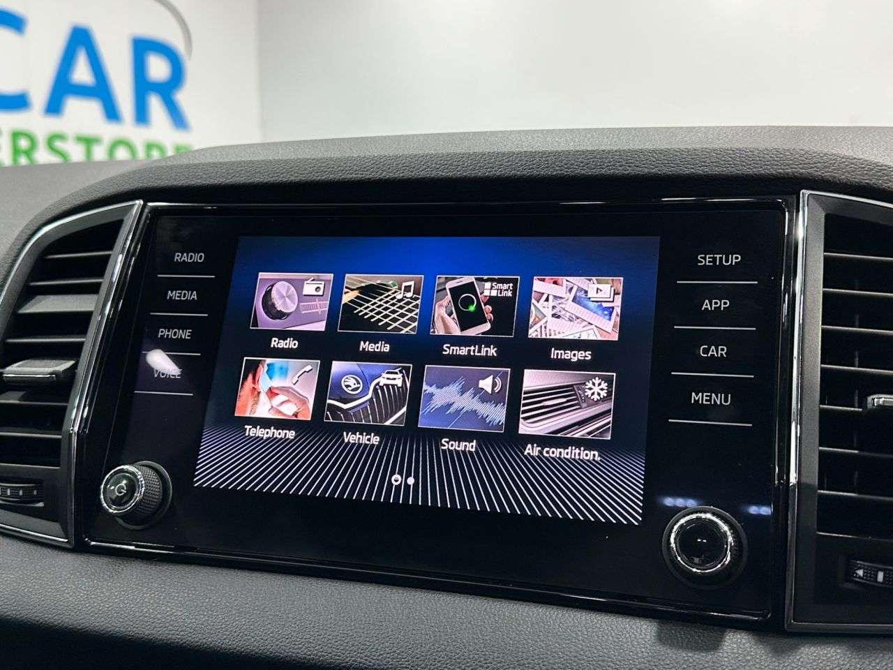 2018 SKODA KAROQ 2018 SKODA KAROQ