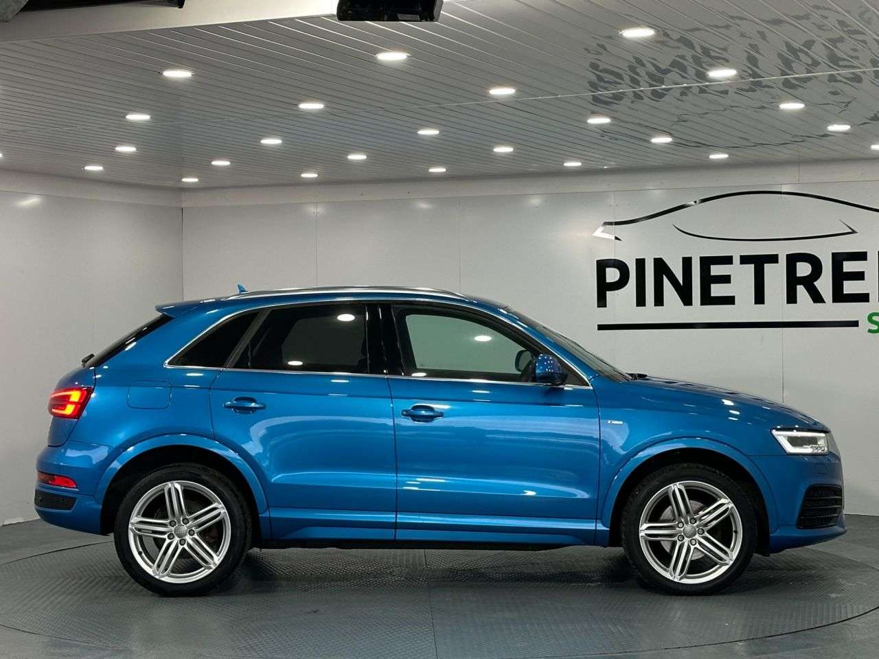 2016 AUDI Q3 2016 AUDI Q3