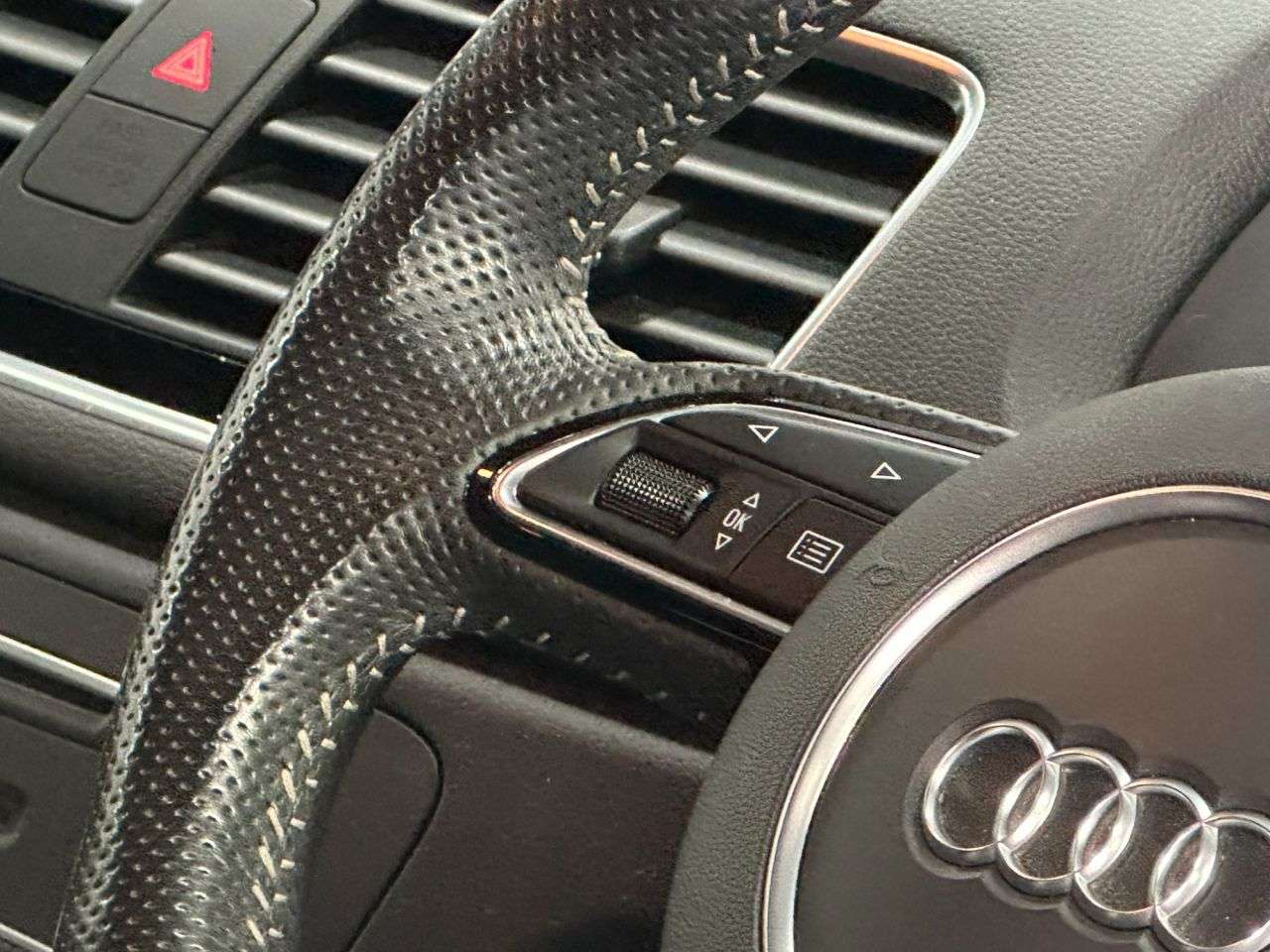 2016 AUDI Q3 2016 AUDI Q3