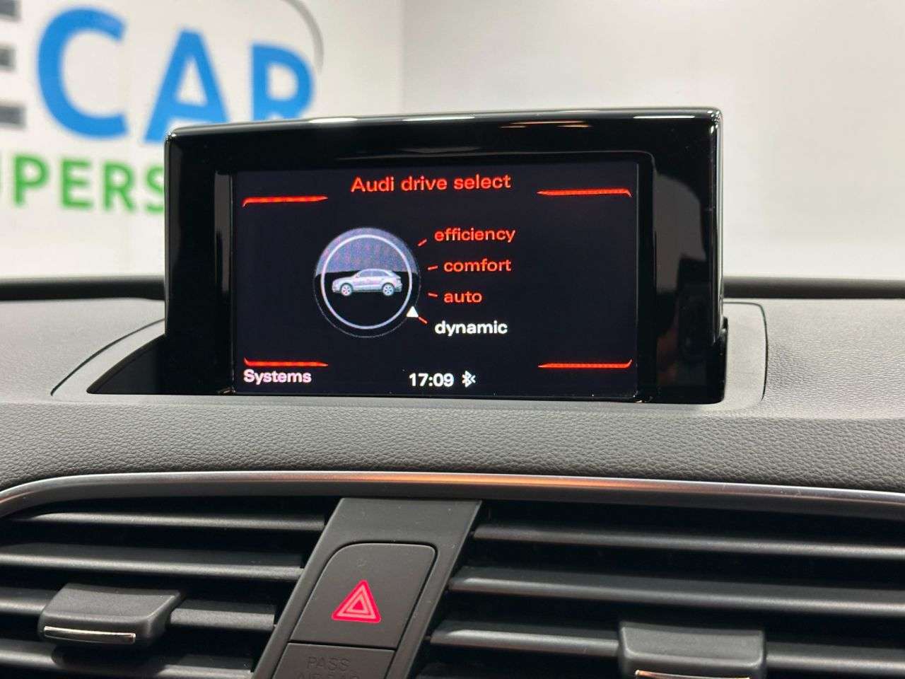 2016 AUDI Q3 2016 AUDI Q3