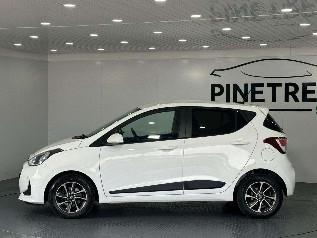 2017 HYUNDAI I10 2017 HYUNDAI I10