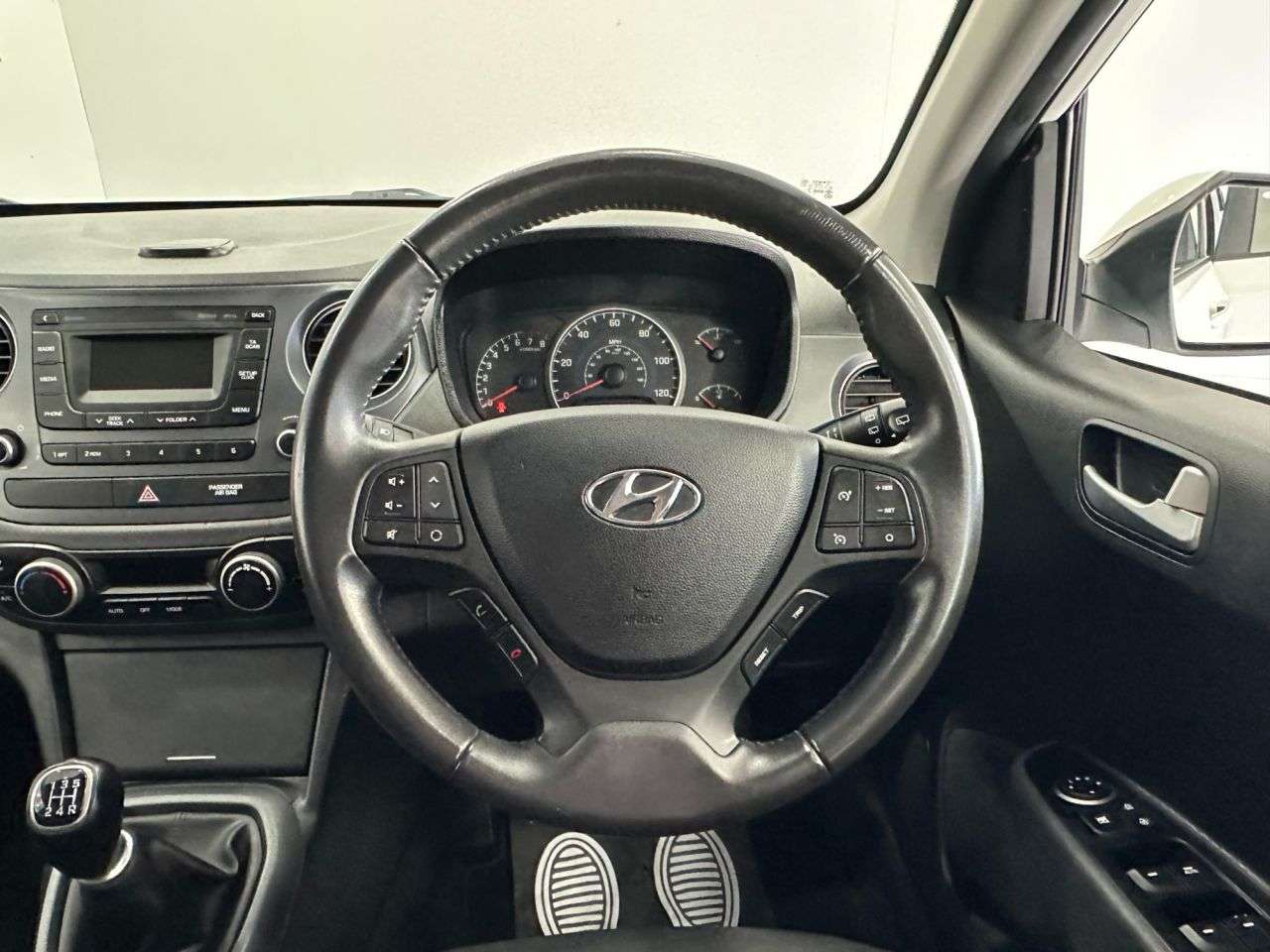2017 HYUNDAI I10 2017 HYUNDAI I10