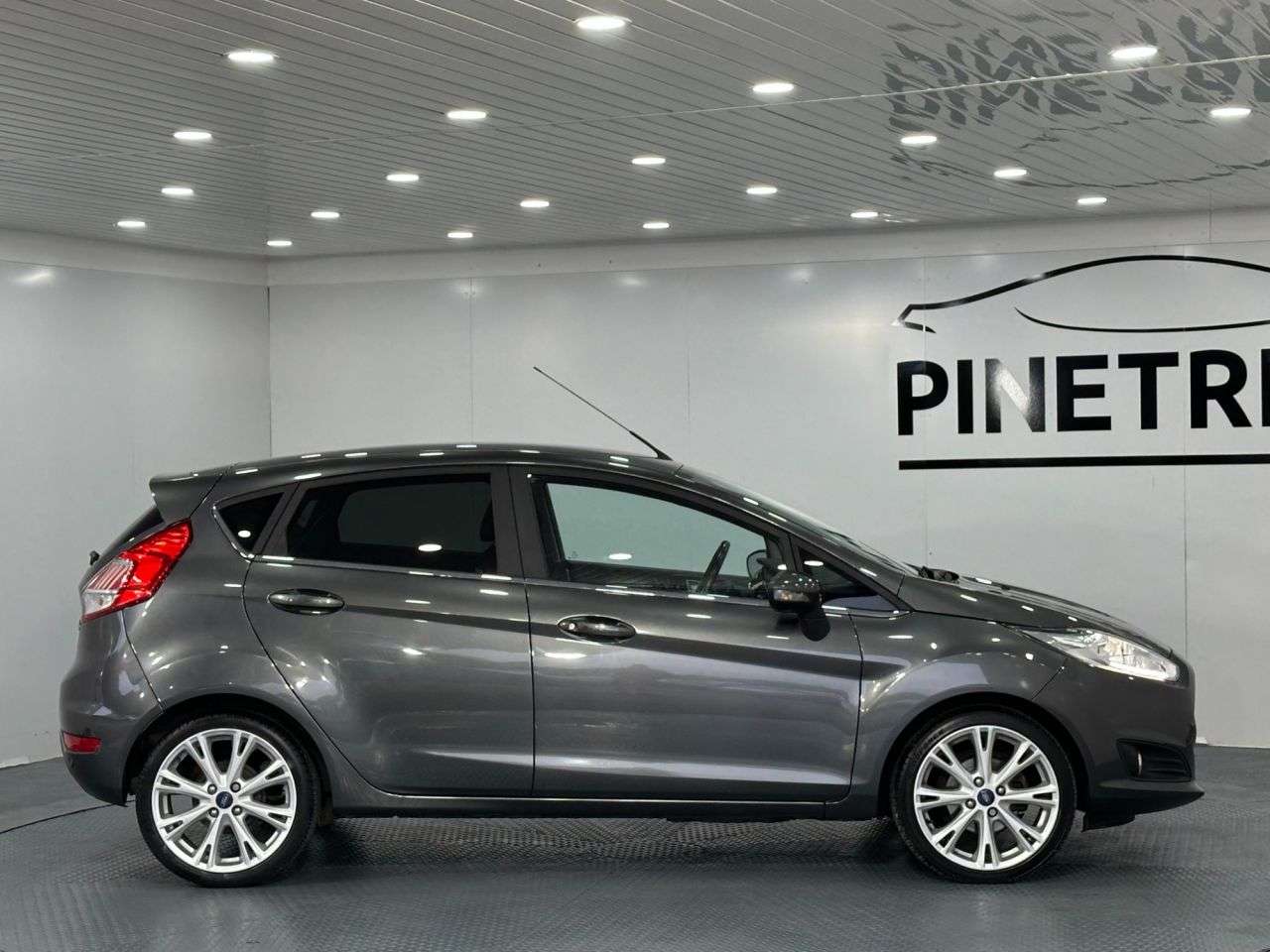 2017 FORD FIESTA 2017 FORD FIESTA