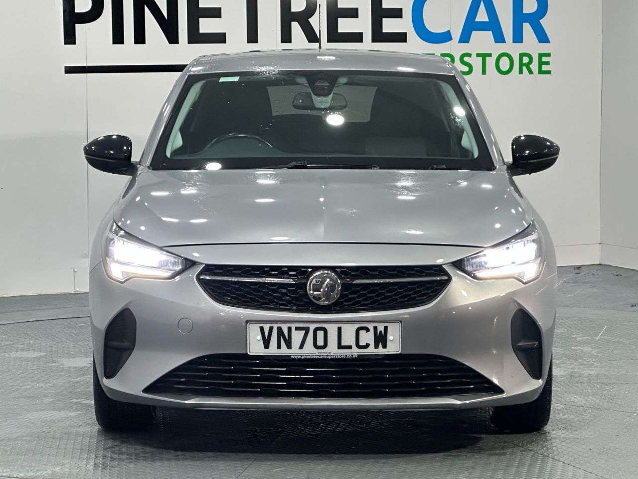 A 2020 VAUXHALL CORSA 1.2 SE Premium Hatchback 5dr Petrol Manual Euro 6 (75 ps) A 2020 VAUXHALL CORSA 1.2 SE Premium Hatchback 5dr Petrol Manual Euro 6 (75 ps)