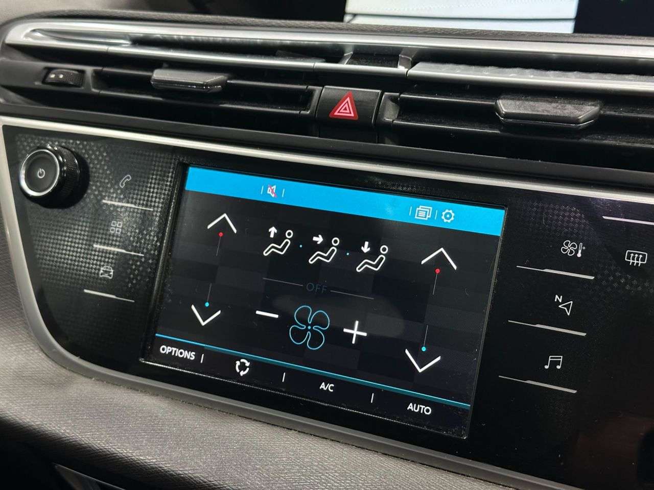 2016 CITROEN GRAND C4 PICASSO 2016 CITROEN GRAND C4 PICASSO