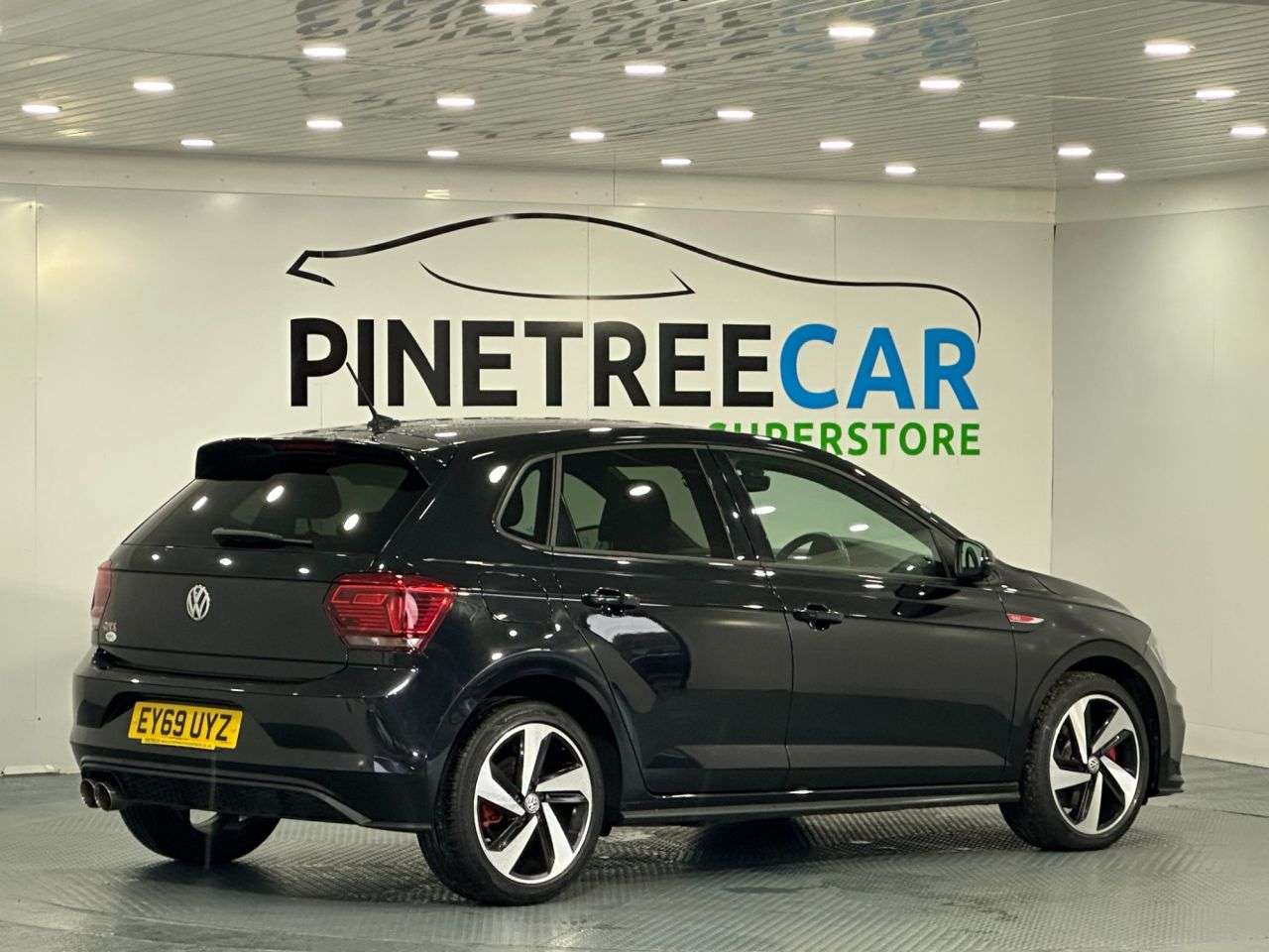 2019 VOLKSWAGEN POLO 2019 VOLKSWAGEN POLO