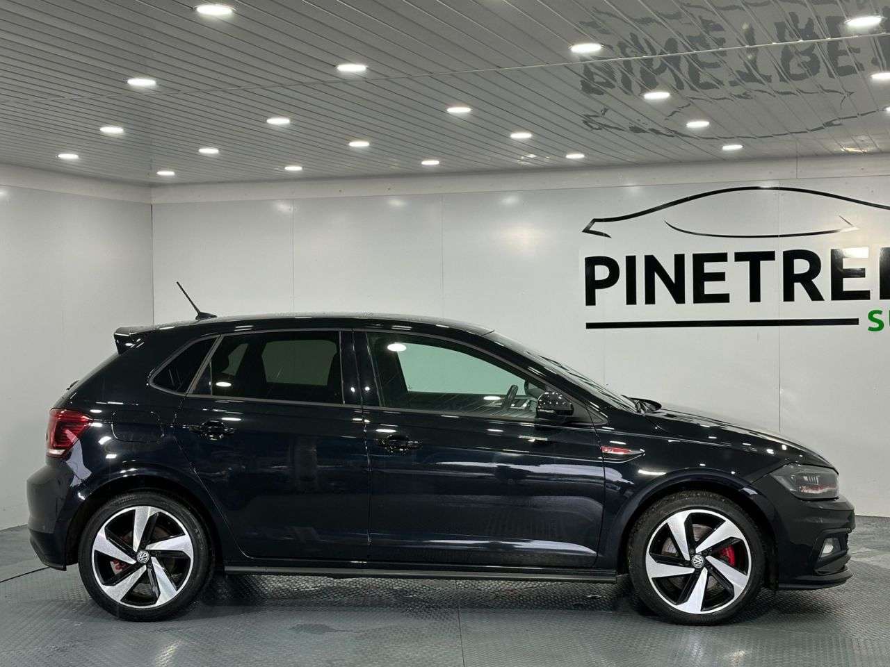 2019 VOLKSWAGEN POLO 2019 VOLKSWAGEN POLO