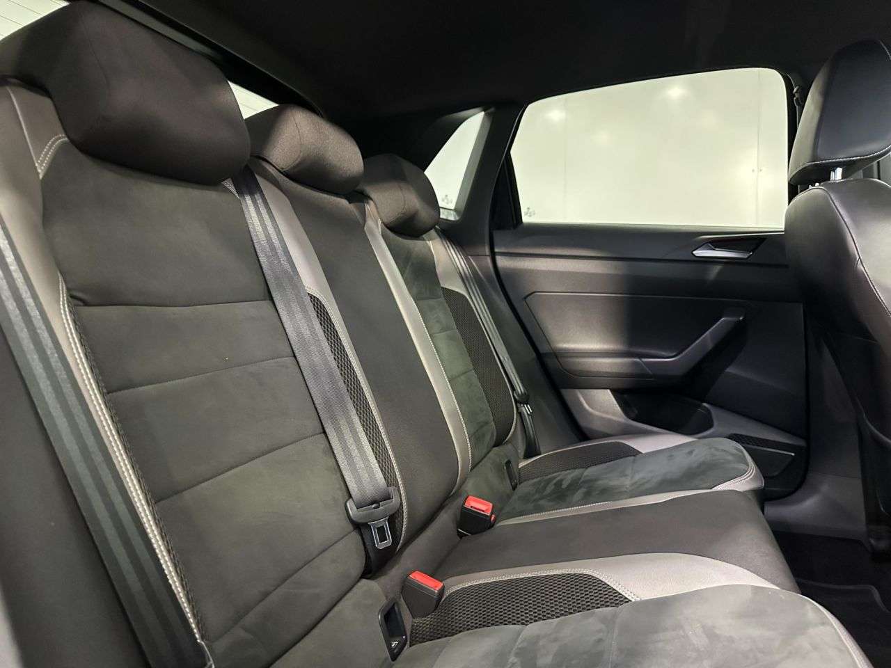 2019 VOLKSWAGEN POLO 2019 VOLKSWAGEN POLO