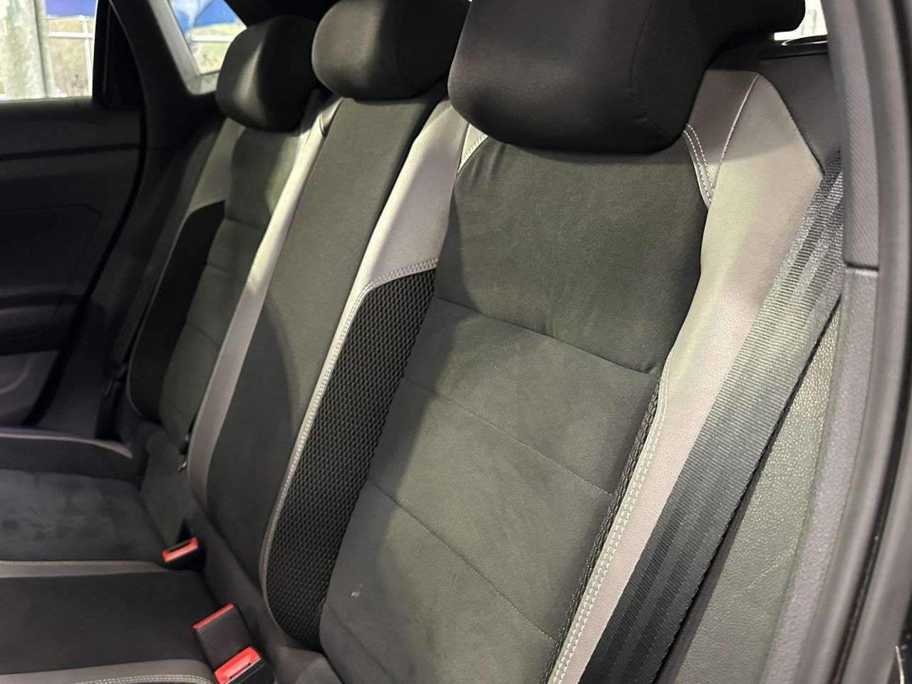 2019 VOLKSWAGEN POLO 2019 VOLKSWAGEN POLO