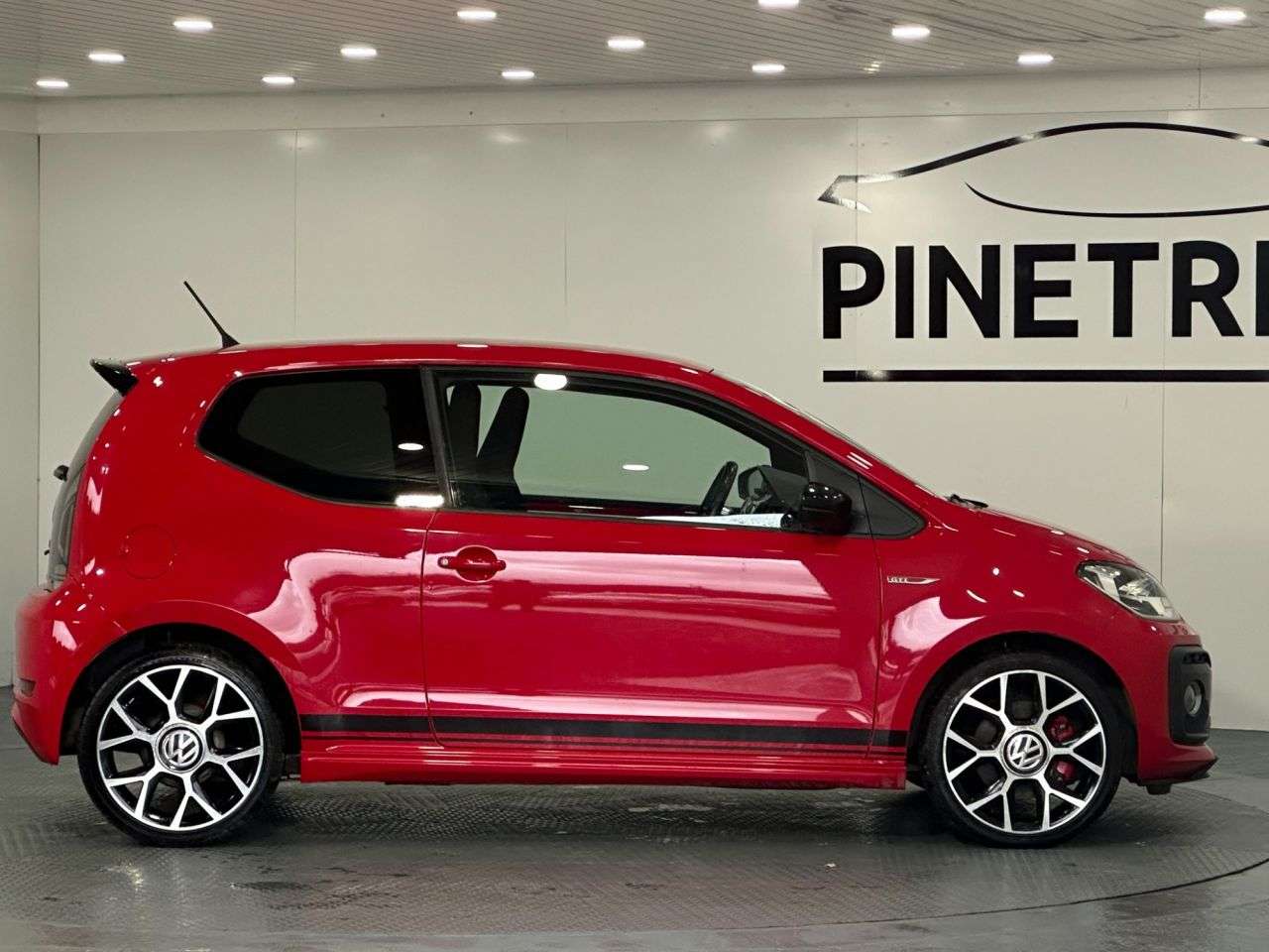 2018 VOLKSWAGEN UP! 2018 VOLKSWAGEN UP!