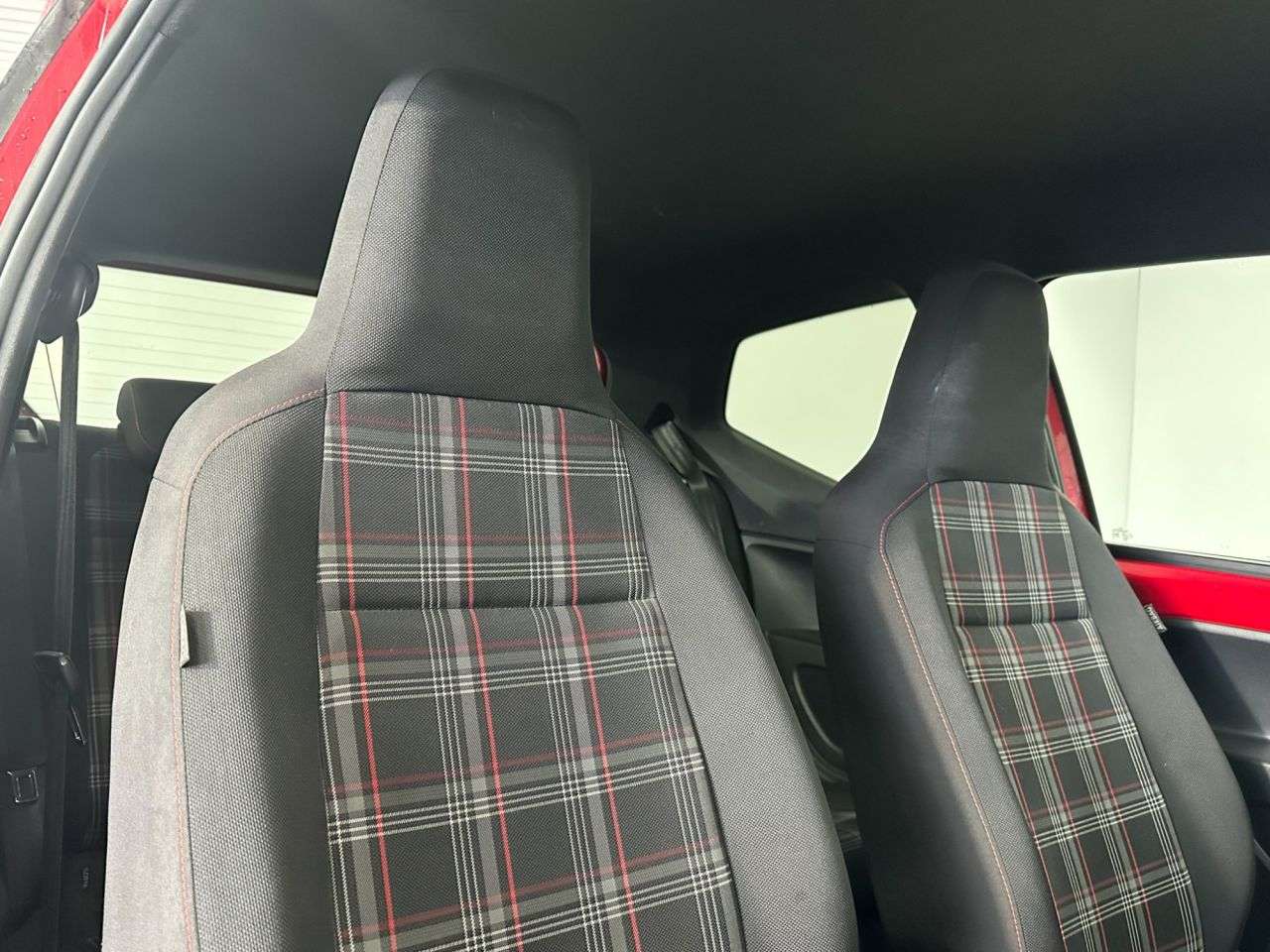 2018 VOLKSWAGEN UP! 2018 VOLKSWAGEN UP!