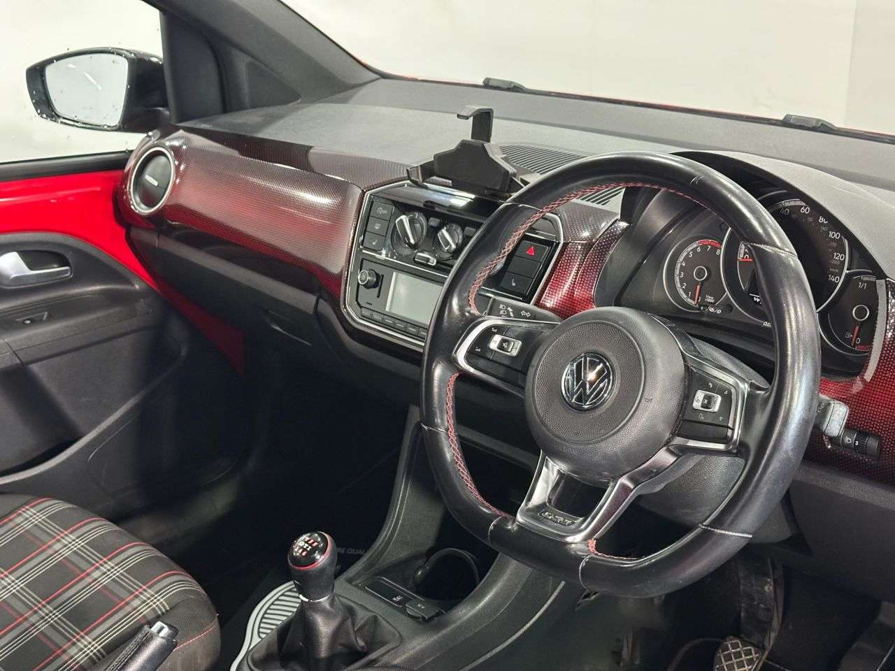 2018 VOLKSWAGEN UP! 2018 VOLKSWAGEN UP!