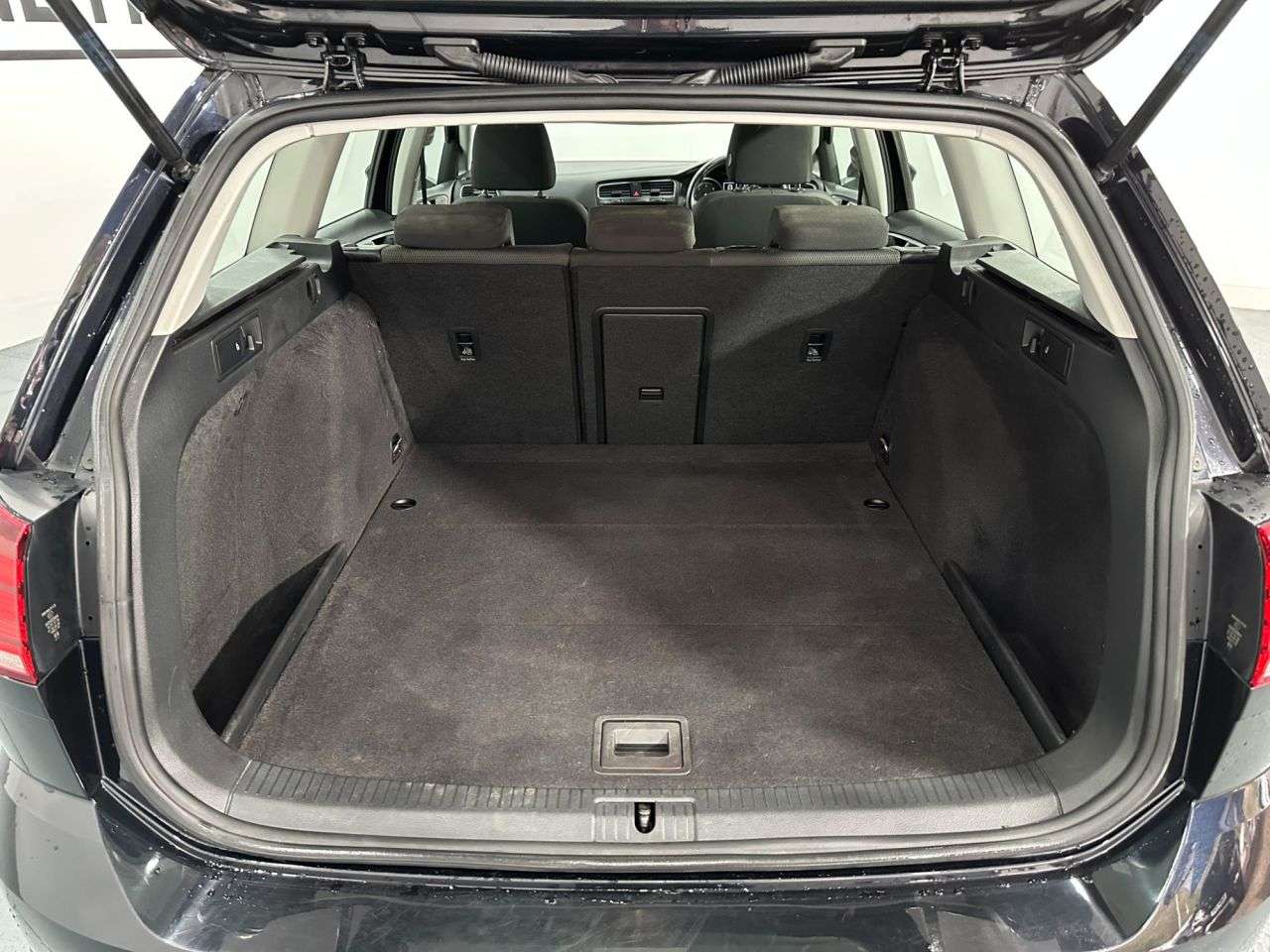 2018 VOLKSWAGEN GOLF 2018 VOLKSWAGEN GOLF