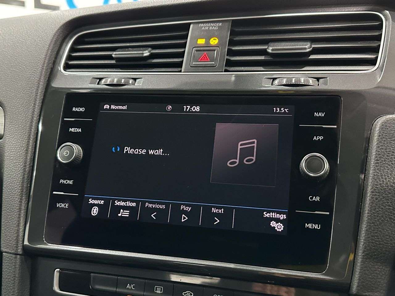 2018 VOLKSWAGEN GOLF 2018 VOLKSWAGEN GOLF