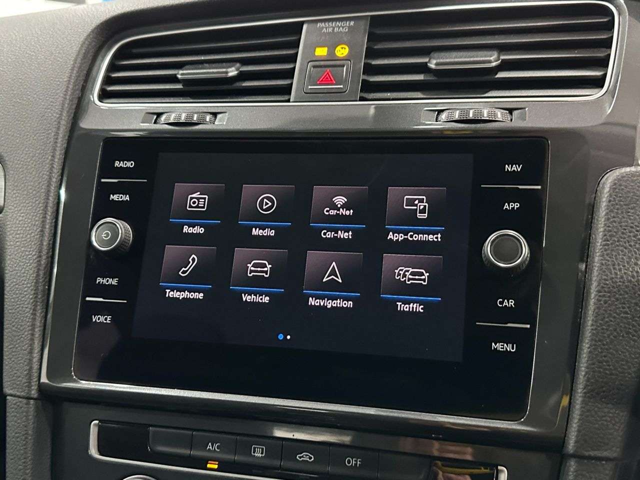 2018 VOLKSWAGEN GOLF 2018 VOLKSWAGEN GOLF