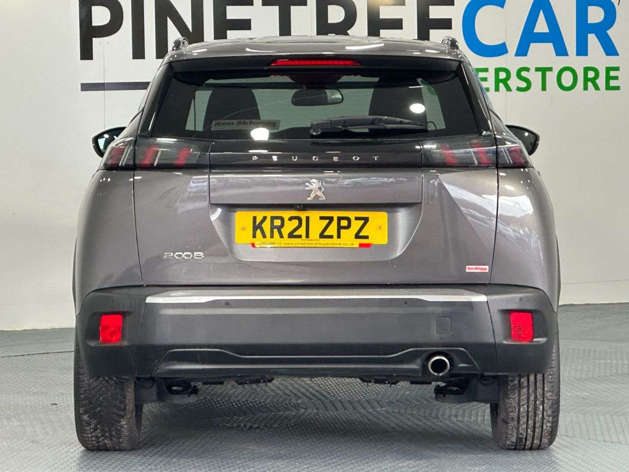 2021 PEUGEOT 2008 2021 PEUGEOT 2008