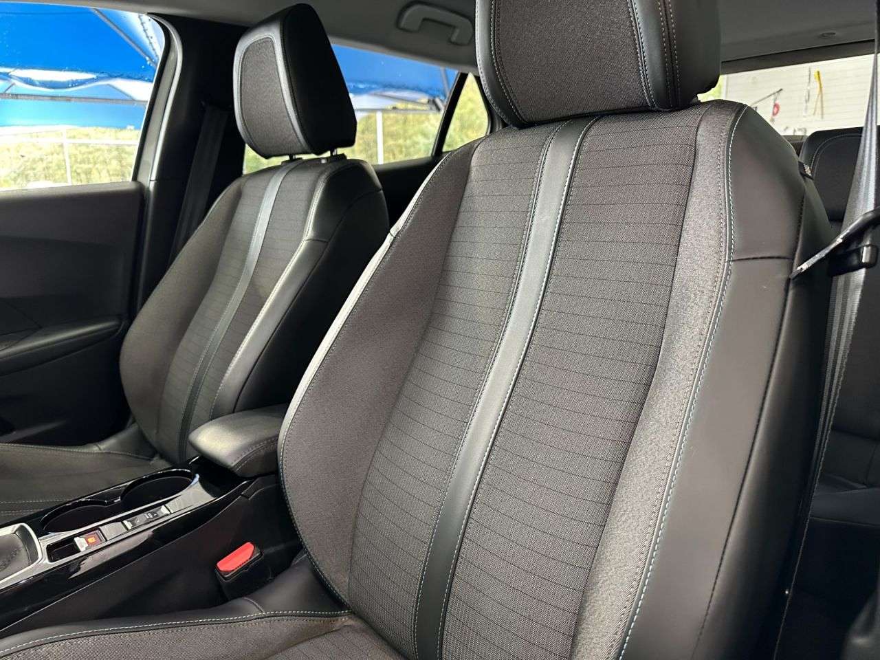 2021 PEUGEOT 2008 2021 PEUGEOT 2008