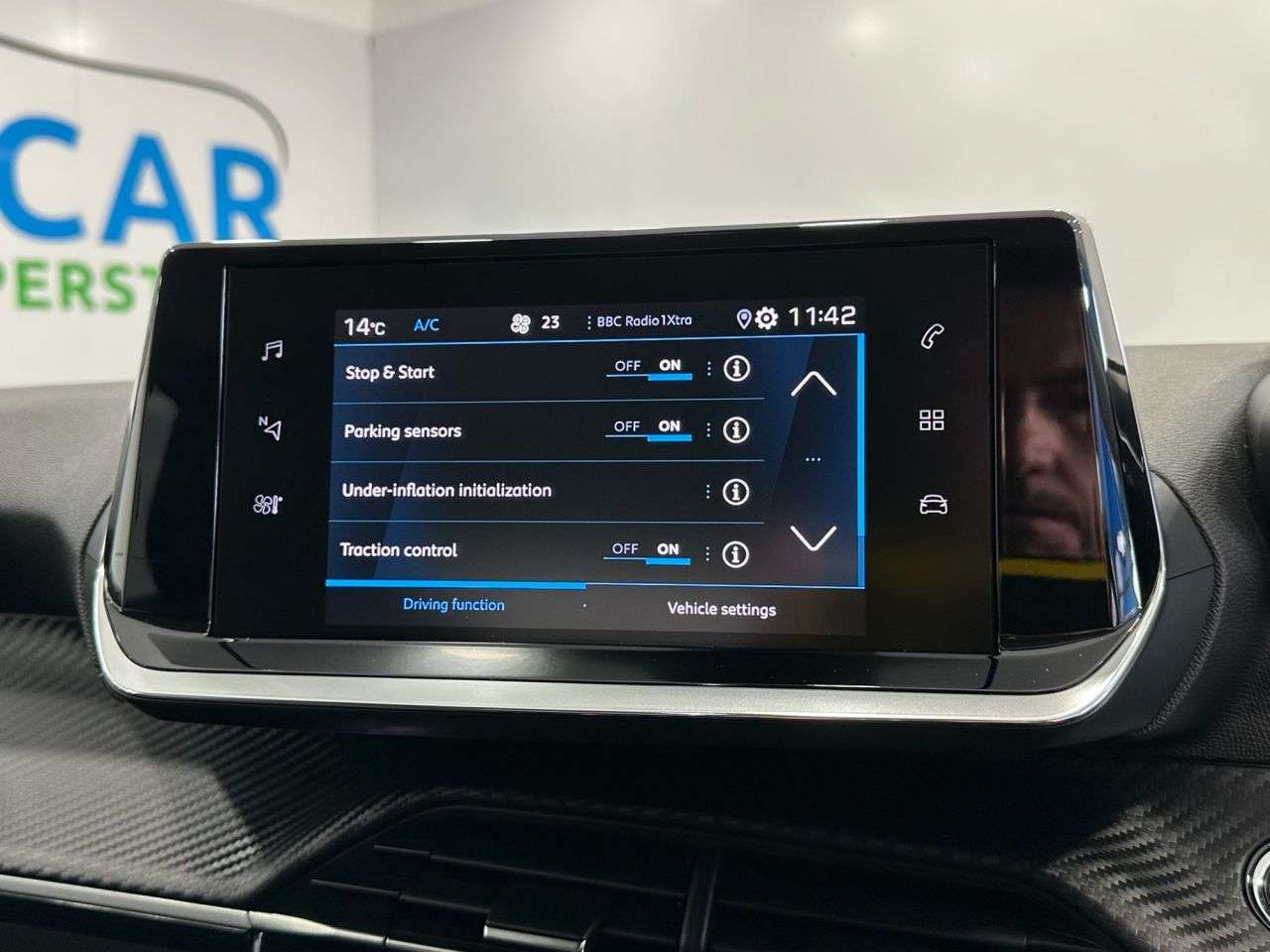 2021 PEUGEOT 2008 2021 PEUGEOT 2008