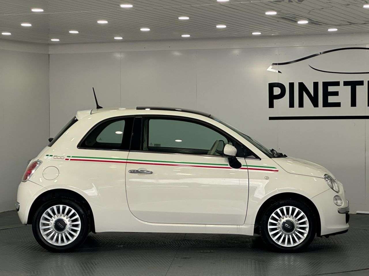 2013 FIAT 500 2013 FIAT 500
