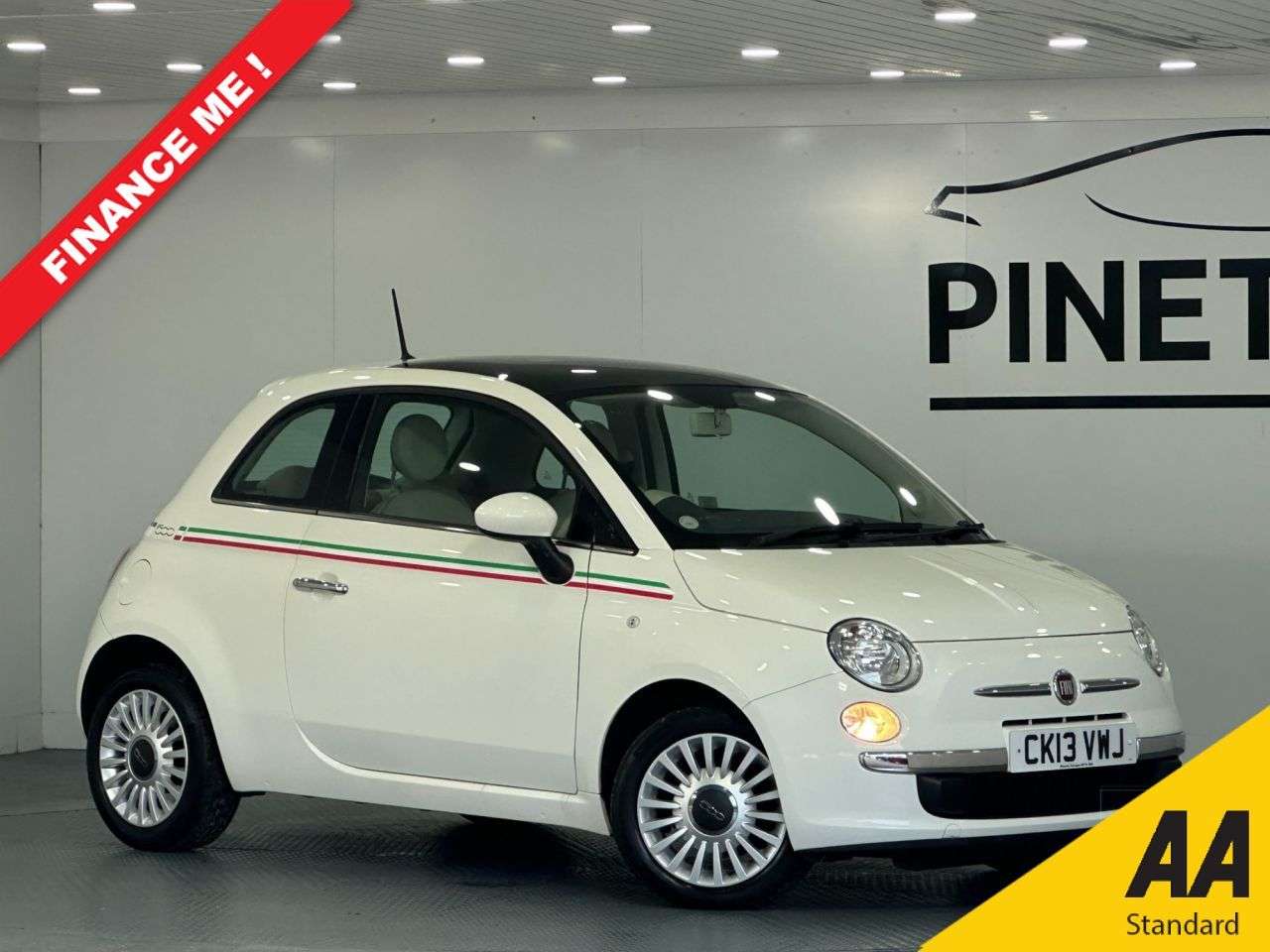 A 2013 FIAT 500 1.2 Lounge Hatchback 3dr Petrol Dualogic Euro 4 (69 bhp) A 2013 FIAT 500 1.2 Lounge Hatchback 3dr Petrol Dualogic Euro 4 (69 bhp)