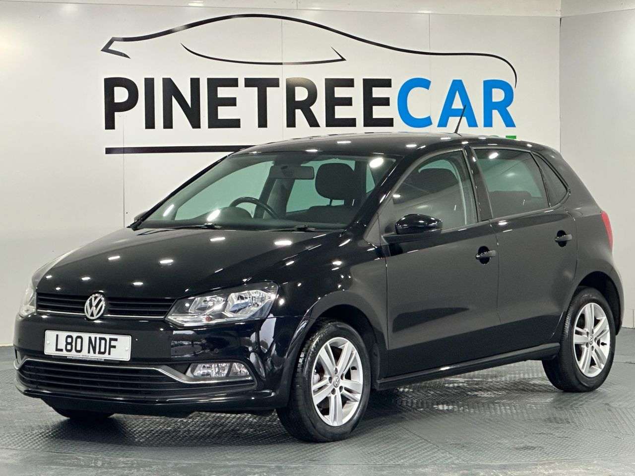 A 2017 VOLKSWAGEN POLO 1.2 TSI BlueMotion Tech Match Hatchback 5dr Petrol Manual Euro 6 (s/s) (90 A 2017 VOLKSWAGEN POLO 1.2 TSI BlueMotion Tech Match Hatchback 5dr Petrol Manual Euro 6 (s/s) (90