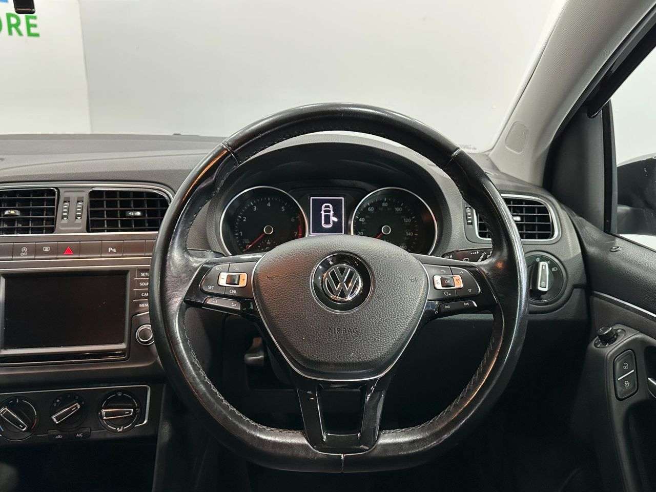 2017 VOLKSWAGEN POLO 2017 VOLKSWAGEN POLO