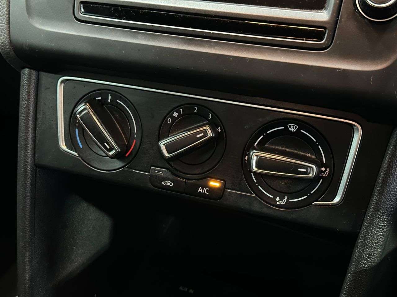 2017 VOLKSWAGEN POLO 2017 VOLKSWAGEN POLO