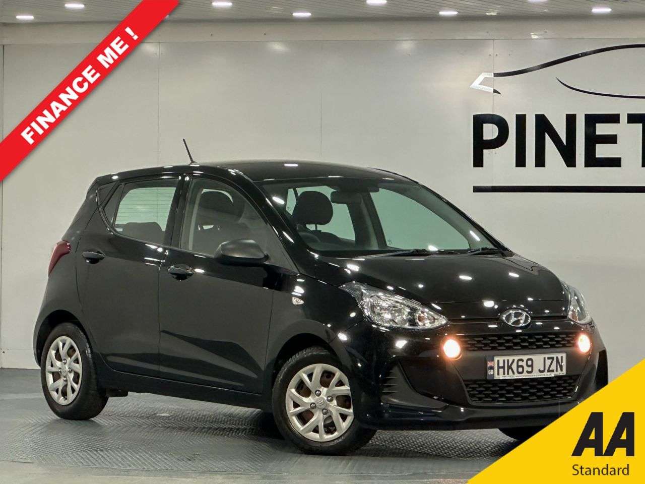 A 2019 HYUNDAI I10 1.0 S Hatchback 5dr Petrol Manual Euro 6 (67 ps) A 2019 HYUNDAI I10 1.0 S Hatchback 5dr Petrol Manual Euro 6 (67 ps)