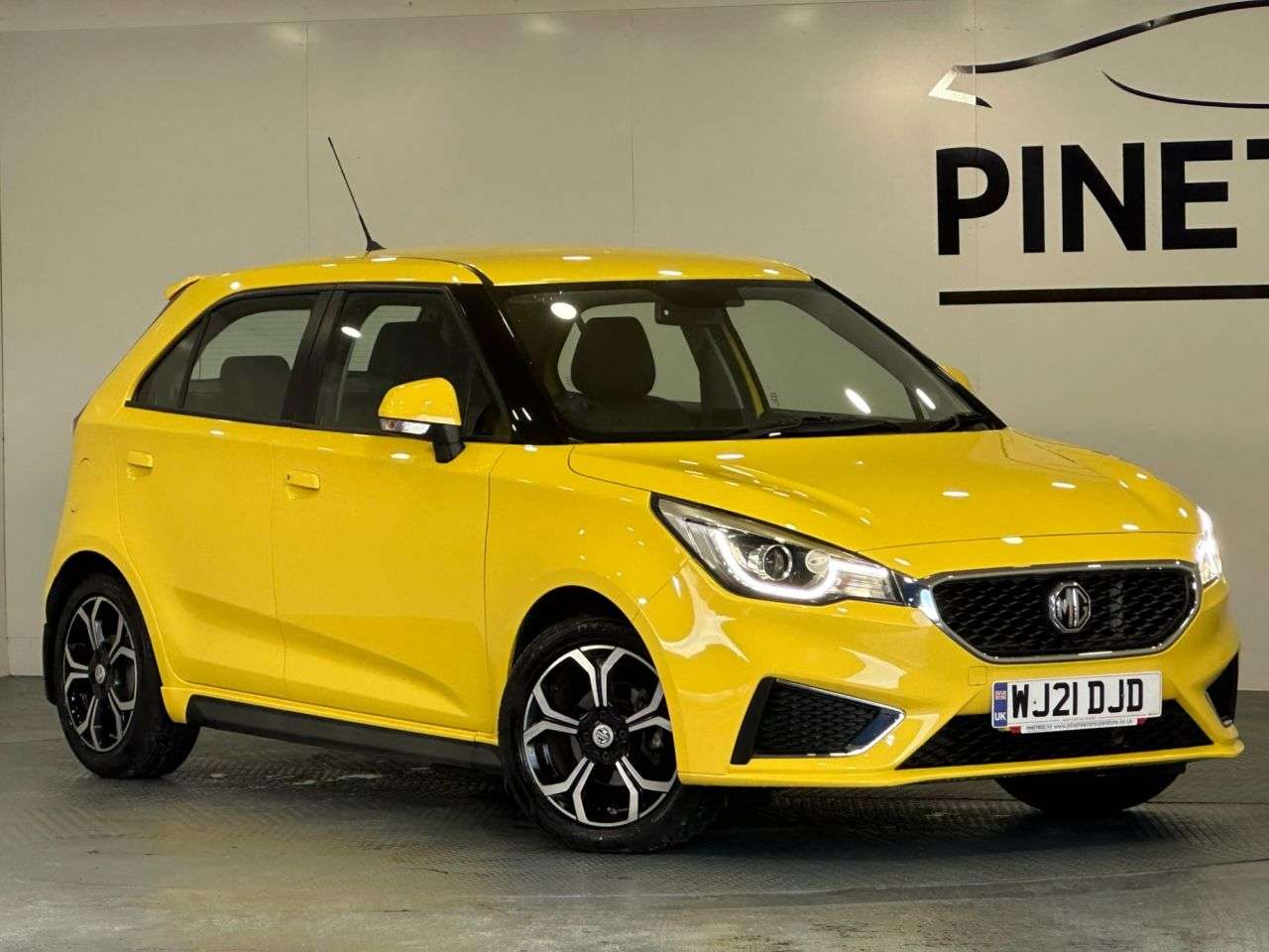 A 2021 MG MG3 1.5 VTi-TECH Exclusive Nav Hatchback 5dr Petrol Manual Euro 6 (s/s) (106 ps A 2021 MG MG3 1.5 VTi-TECH Exclusive Nav Hatchback 5dr Petrol Manual Euro 6 (s/s) (106 ps