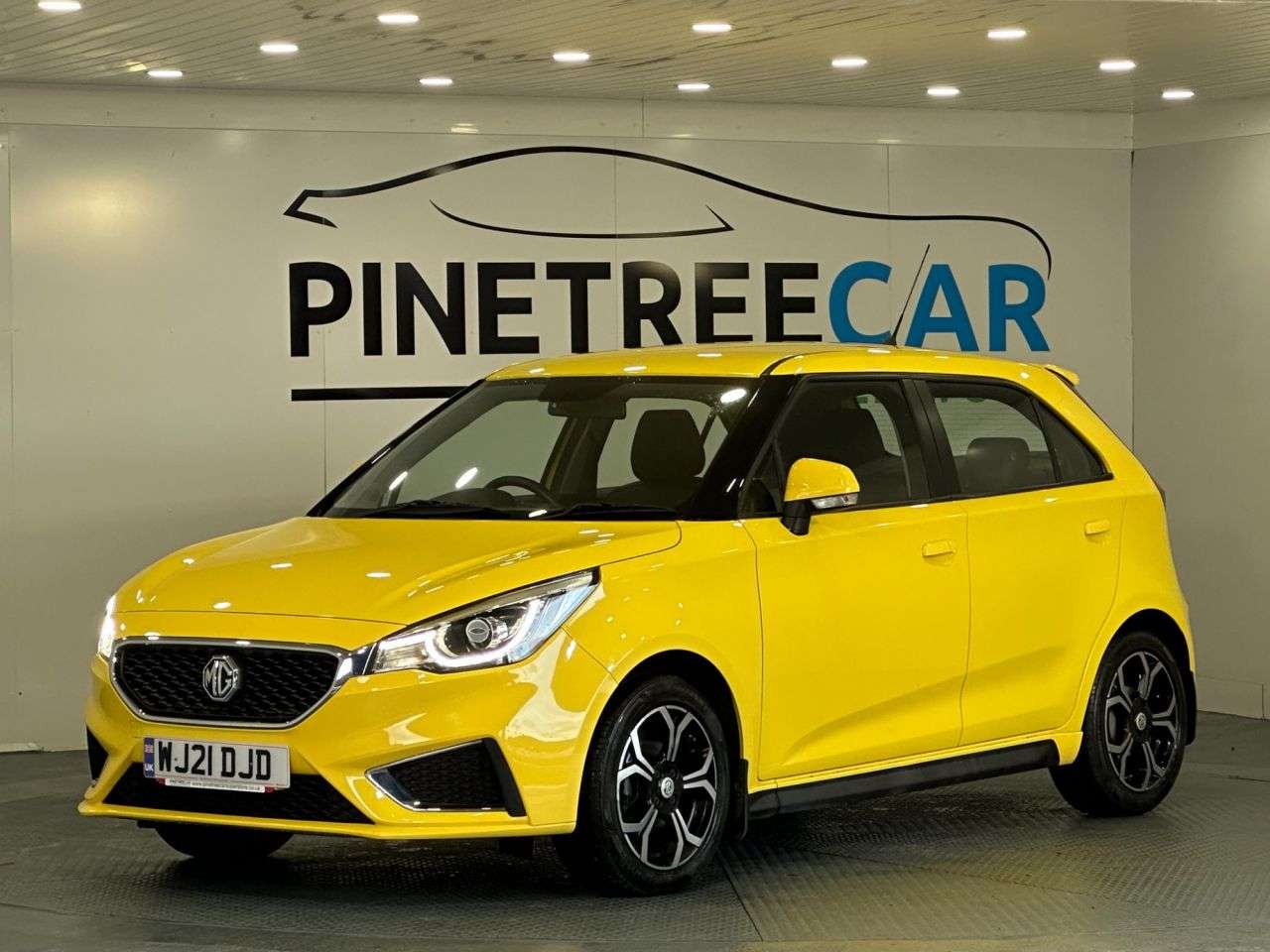 A 2021 MG MG3 1.5 VTi-TECH Exclusive Nav Hatchback 5dr Petrol Manual Euro 6 (s/s) (106 ps A 2021 MG MG3 1.5 VTi-TECH Exclusive Nav Hatchback 5dr Petrol Manual Euro 6 (s/s) (106 ps