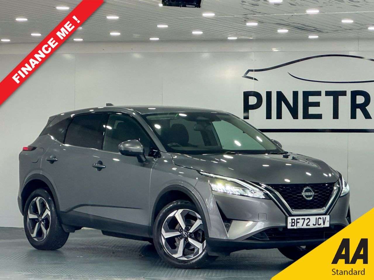 A 2022 NISSAN QASHQAI 1.3 DIG-T MHEV N-Connecta SUV 5dr Petrol Hybrid Manual Euro 6 (s/s) (140 ps A 2022 NISSAN QASHQAI 1.3 DIG-T MHEV N-Connecta SUV 5dr Petrol Hybrid Manual Euro 6 (s/s) (140 ps