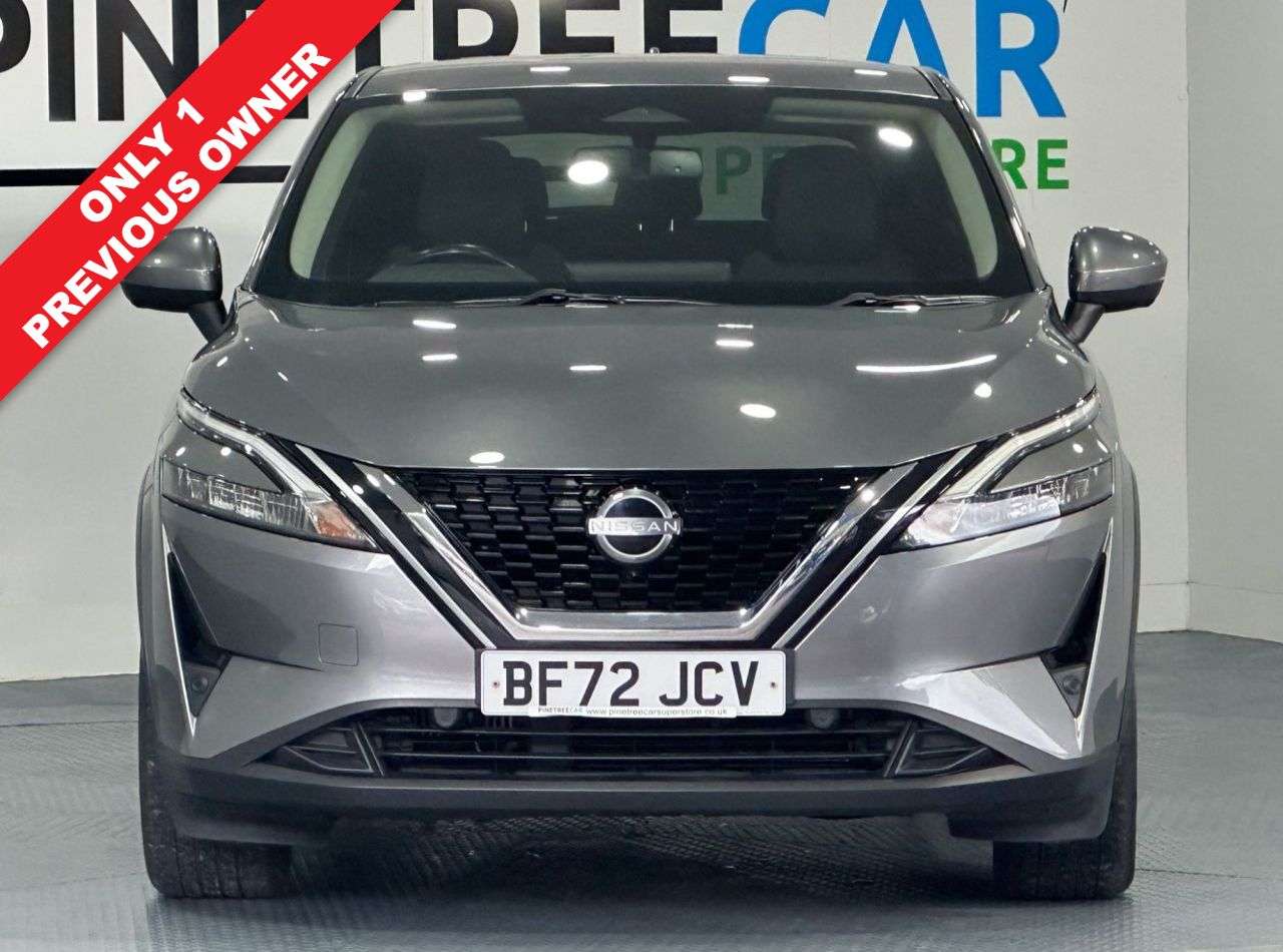 A 2022 NISSAN QASHQAI 1.3 DIG-T MHEV N-Connecta SUV 5dr Petrol Hybrid Manual Euro 6 (s/s) (140 ps A 2022 NISSAN QASHQAI 1.3 DIG-T MHEV N-Connecta SUV 5dr Petrol Hybrid Manual Euro 6 (s/s) (140 ps