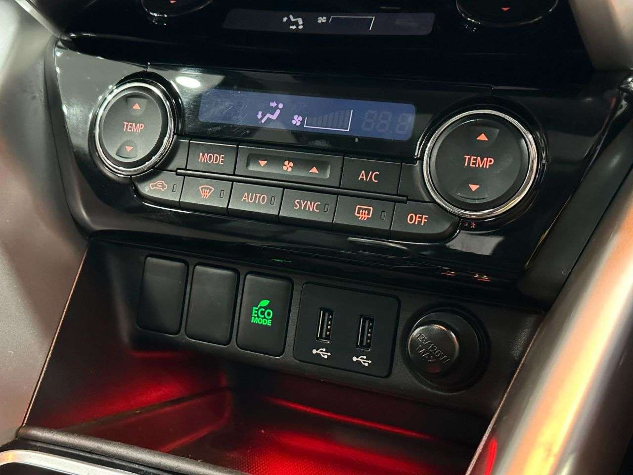 2018 MITSUBISHI ECLIPSE CROSS 2018 MITSUBISHI ECLIPSE CROSS