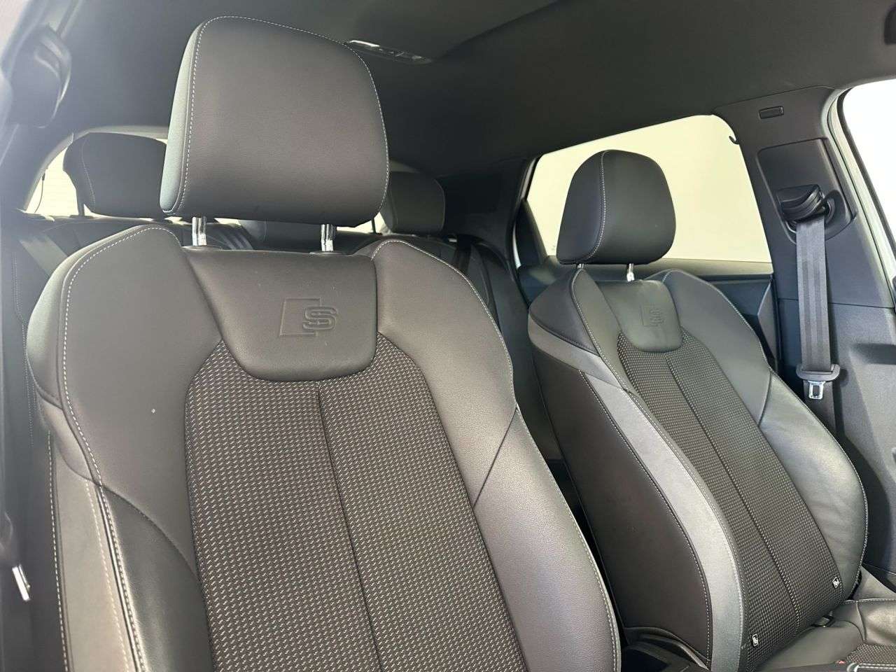 2021 AUDI A1 2021 AUDI A1