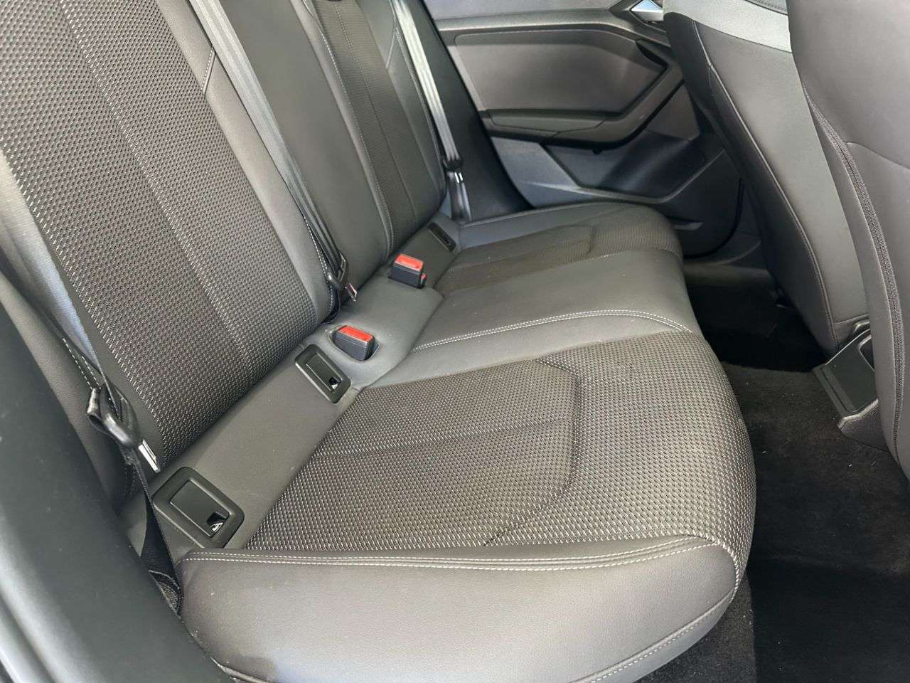 2021 AUDI A1 2021 AUDI A1