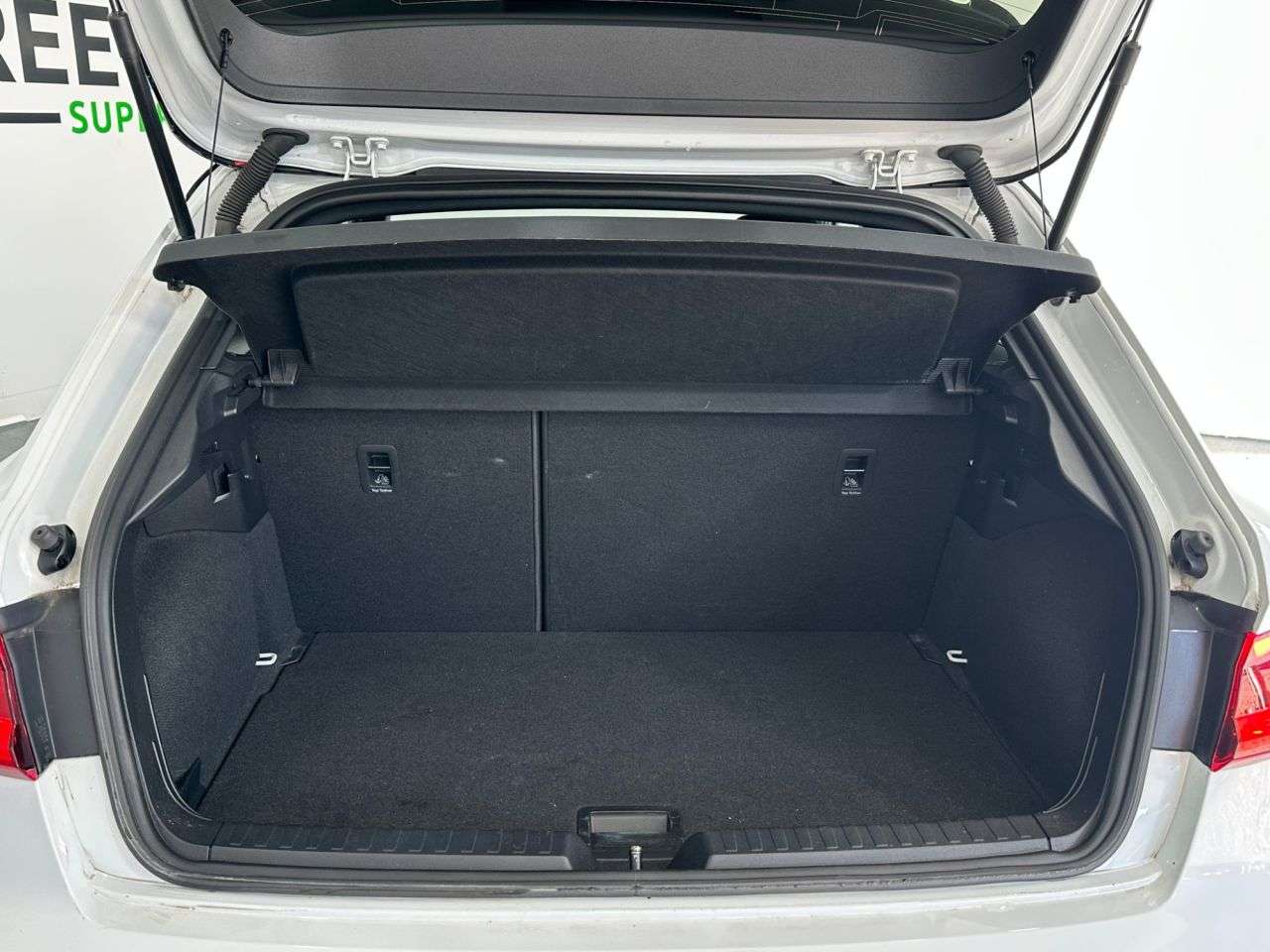 2021 AUDI A1 2021 AUDI A1