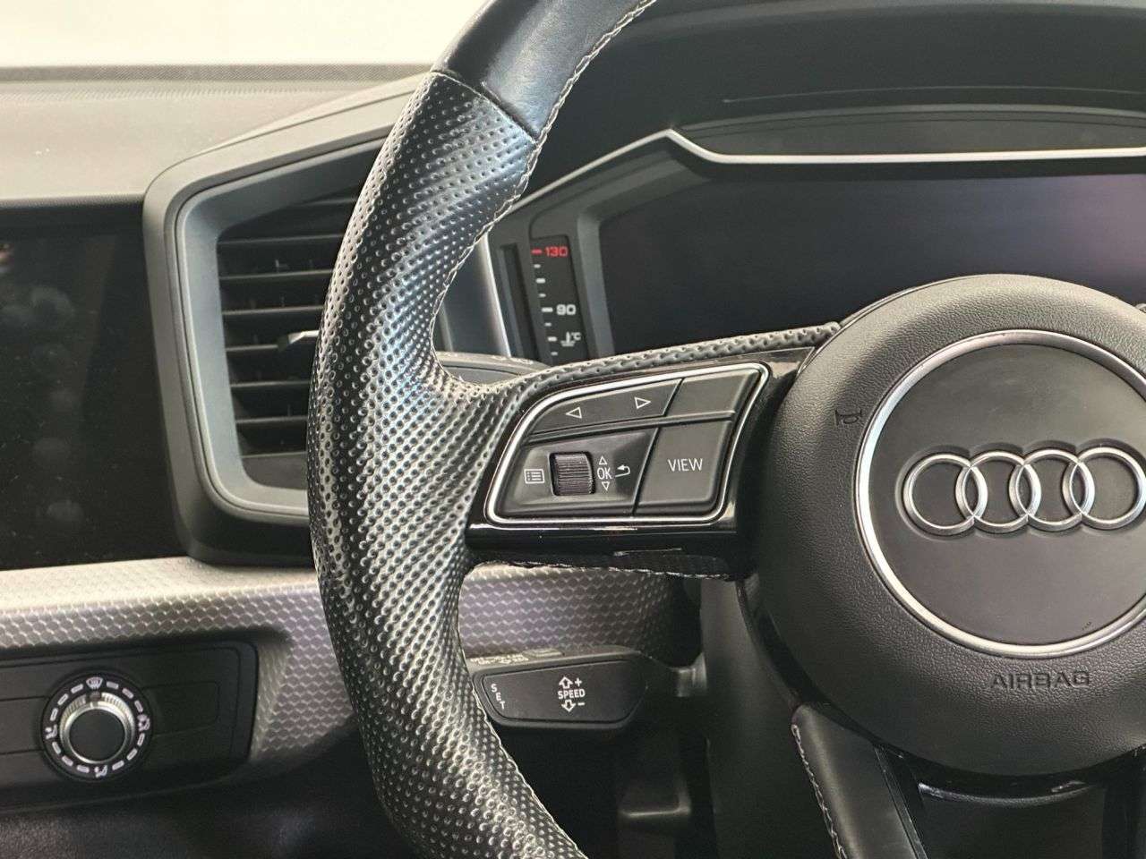 2021 AUDI A1 2021 AUDI A1