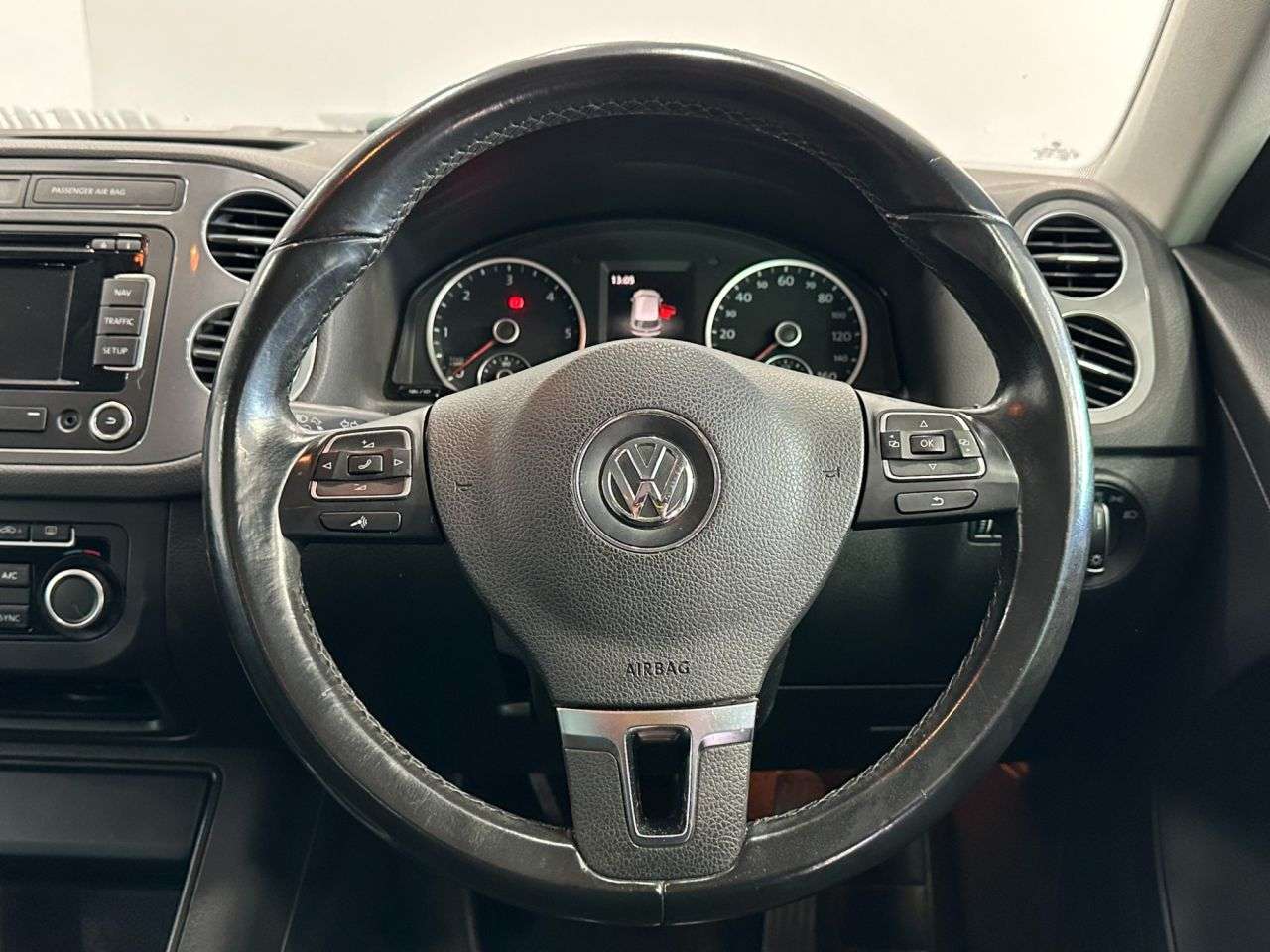 2015 VOLKSWAGEN TIGUAN 2015 VOLKSWAGEN TIGUAN