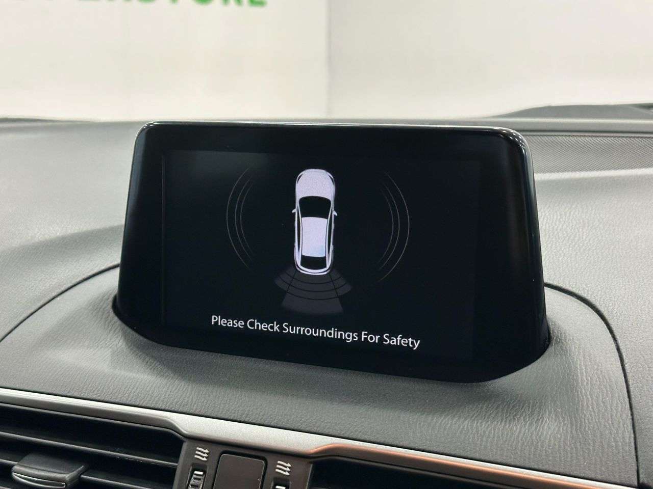 2018 MAZDA MAZDA3 2018 MAZDA MAZDA3