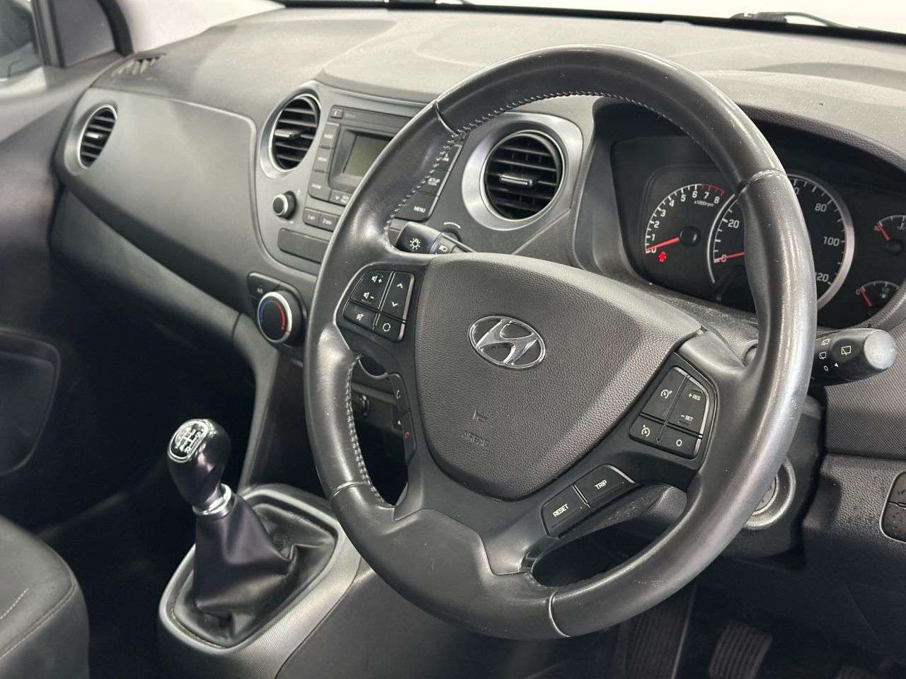 2019 HYUNDAI I10 2019 HYUNDAI I10