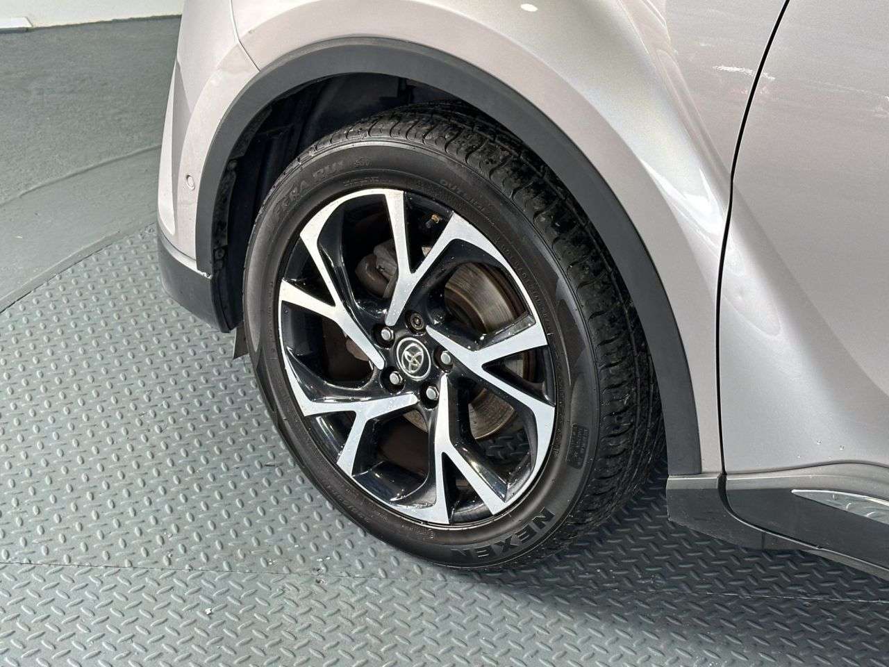 2017 TOYOTA C-HR 2017 TOYOTA C-HR