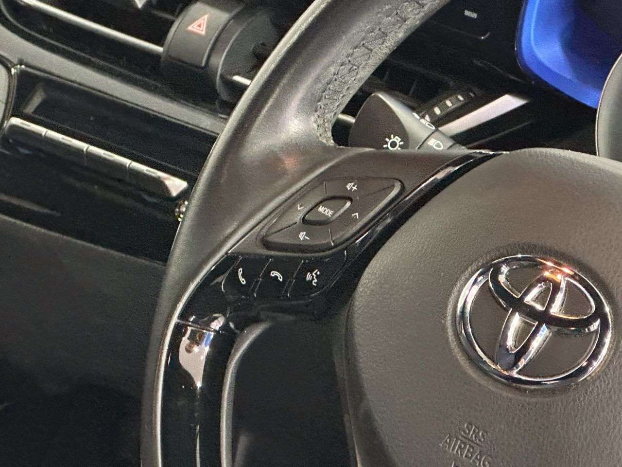 2017 TOYOTA C-HR 2017 TOYOTA C-HR