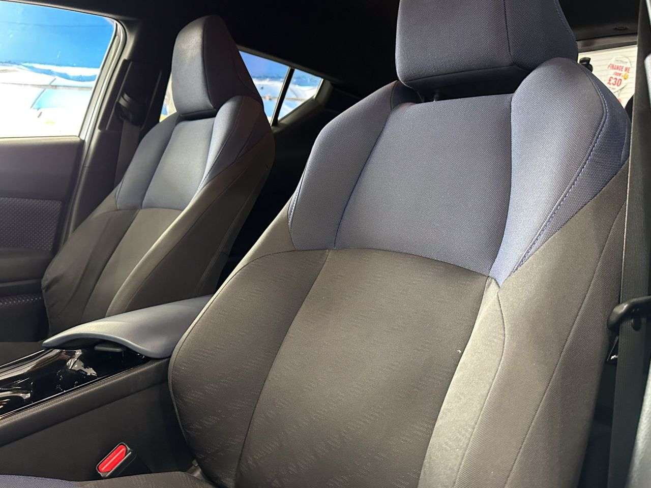 2017 TOYOTA C-HR 2017 TOYOTA C-HR